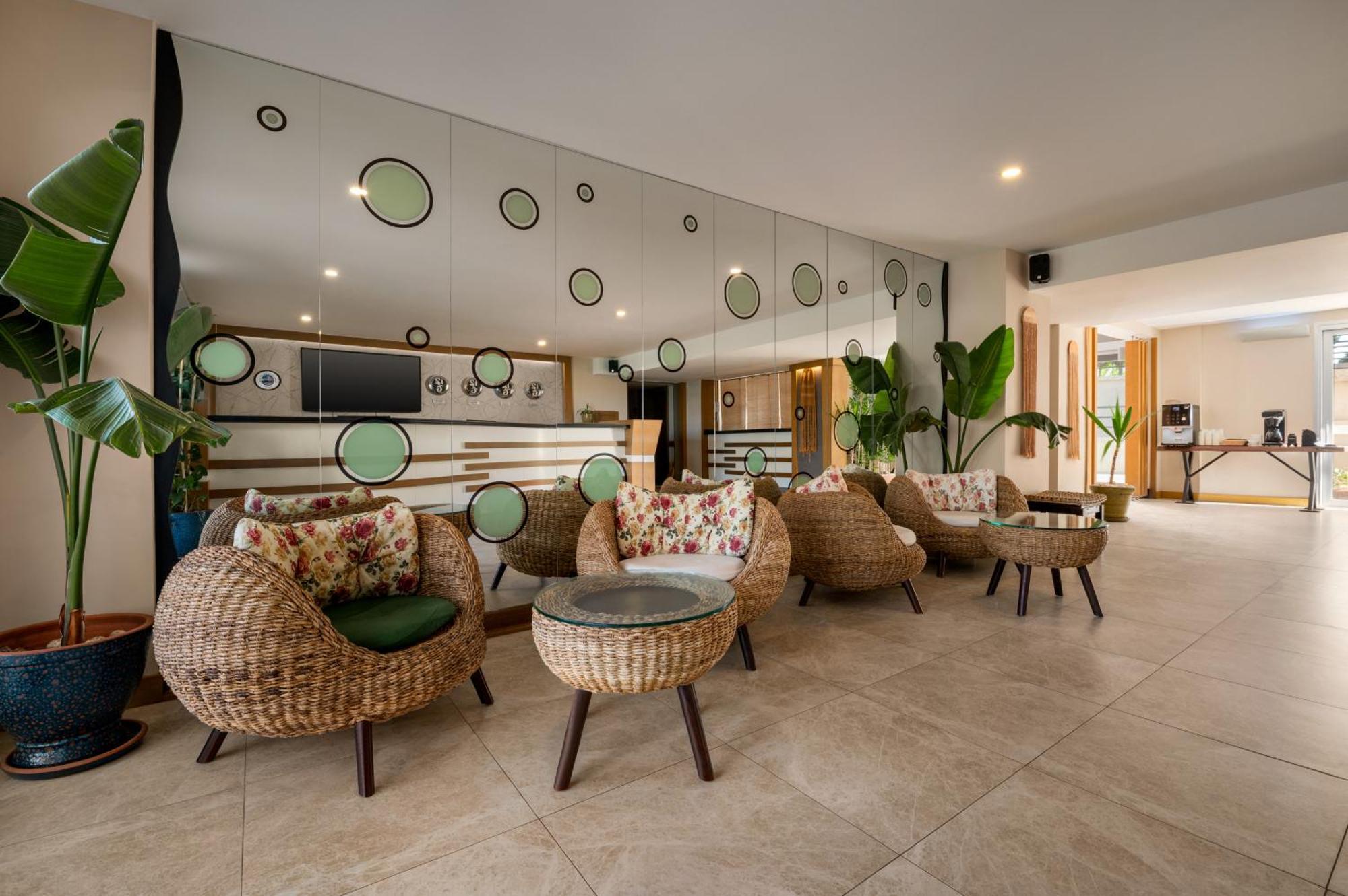 La Quinta By Wyndham Cesme Hotell İzmir Eksteriør bilde