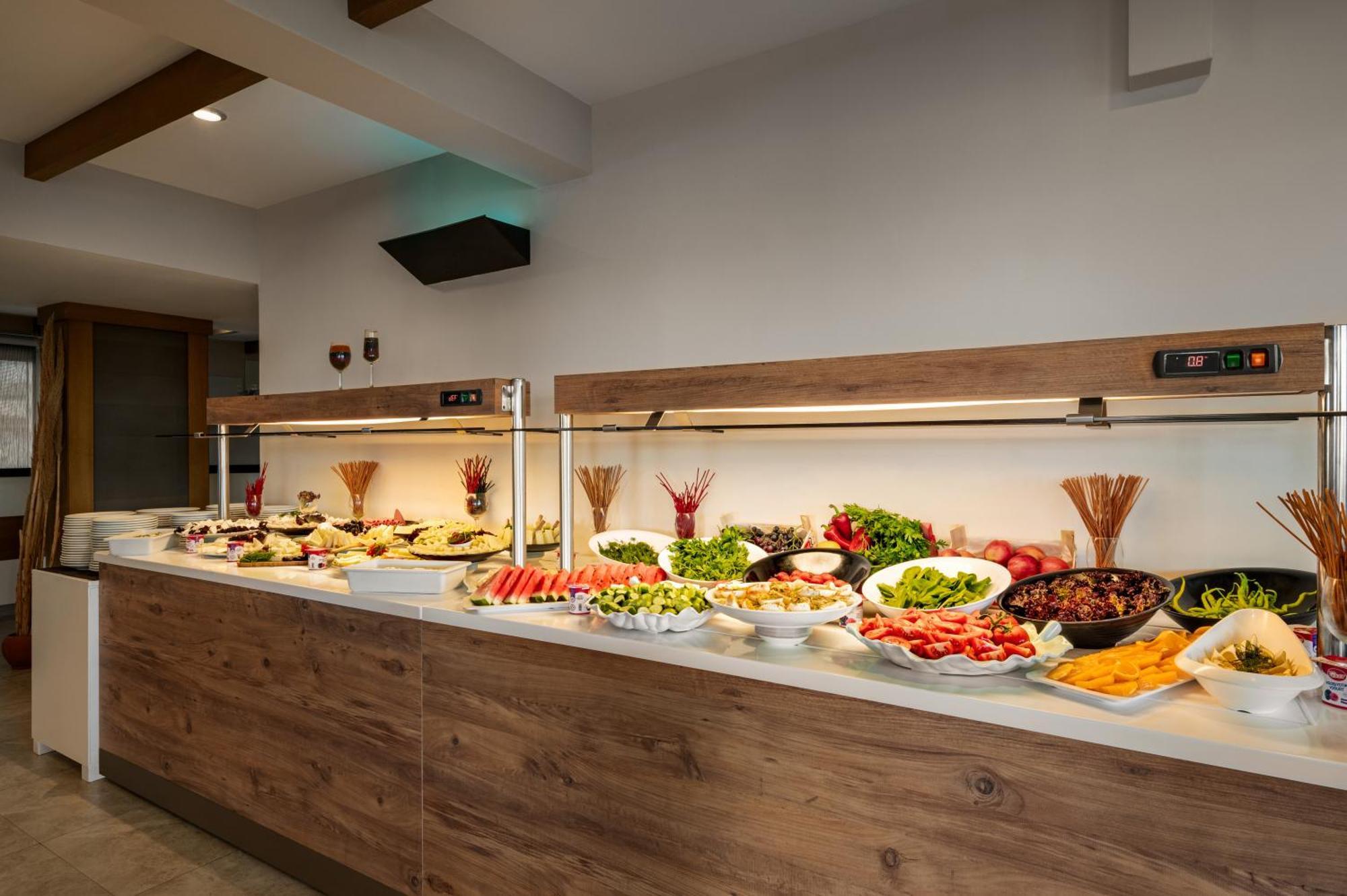 La Quinta By Wyndham Cesme Hotell İzmir Eksteriør bilde